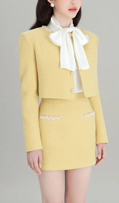 YELLOW LONG-SLEEVE BLAZER AND SKIRT TWO-PIECE SET