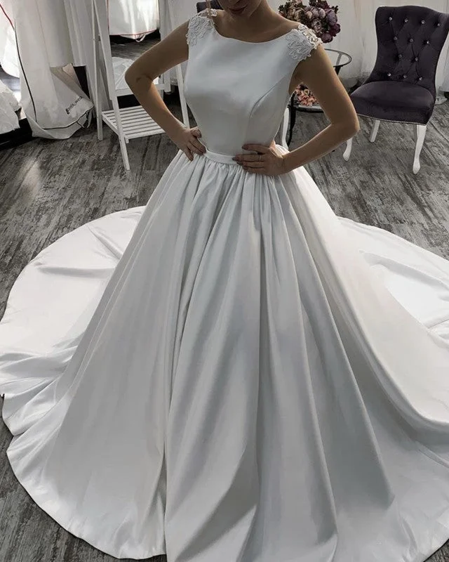 Lace Back Wedding Dress Scoop Neck Satin Ball Gown