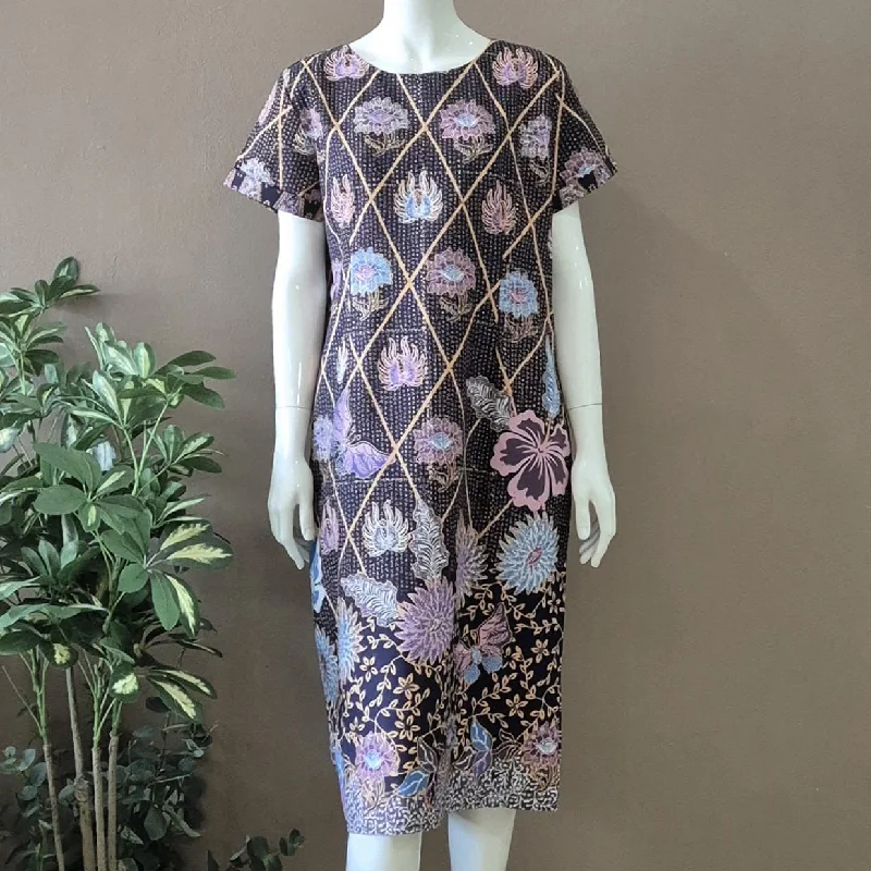 Batik Tulis City Walk Dress - XL