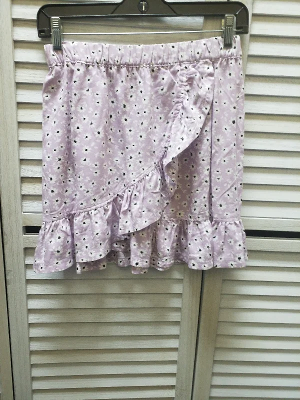 Skirt Mini & Short By Divided  Size: 4