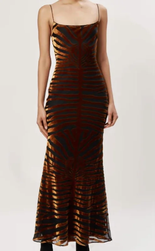 Scarlette Maxi Dress In Amber Black